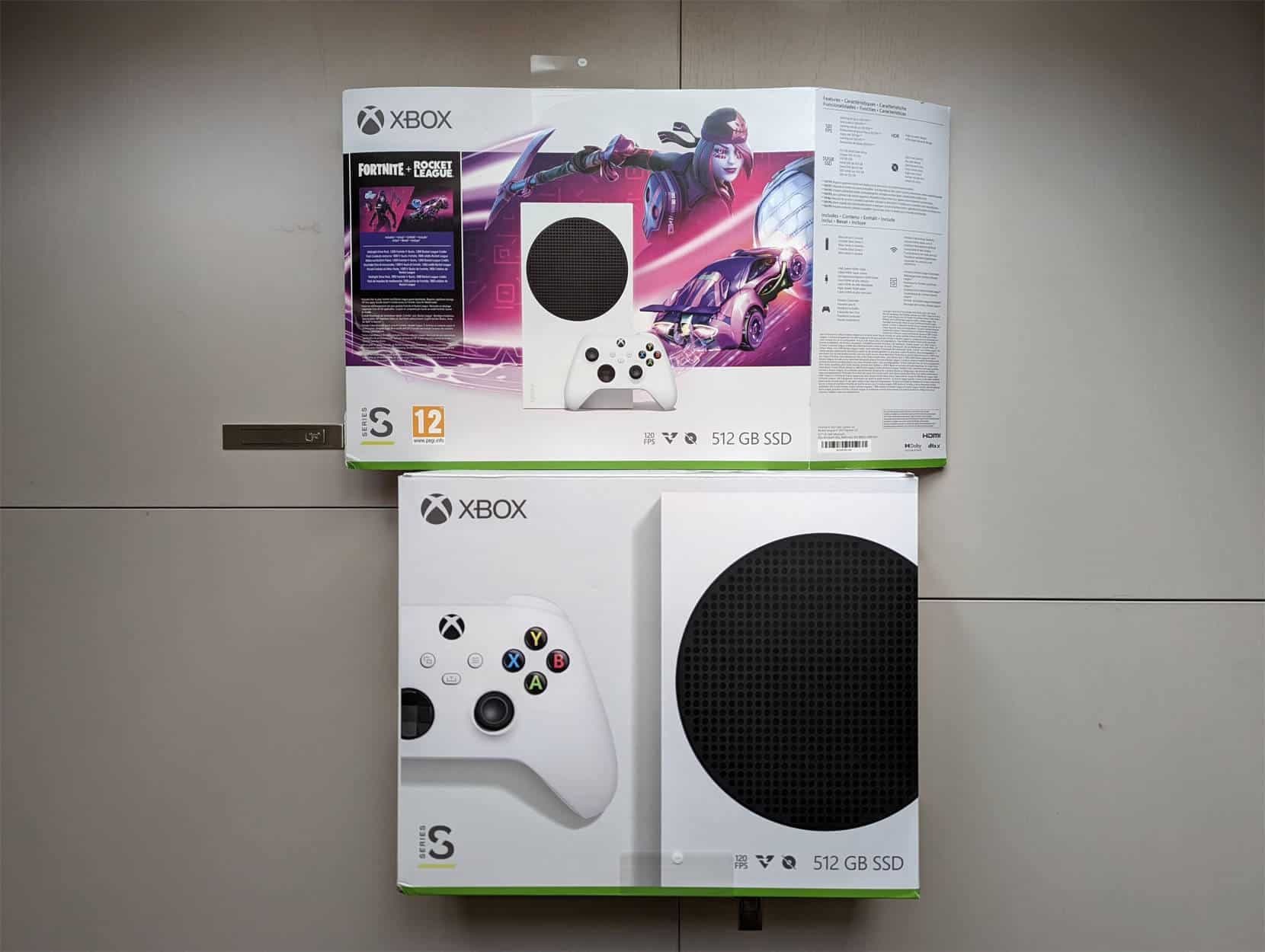 开箱 Xbox Series S 堡垒之夜捆绑版